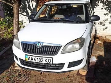 Авто Skoda Fabia 2011 № 7425647