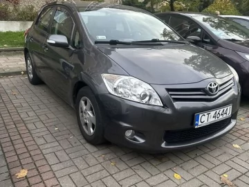 Авто Toyota Auris 2013 № 7425810