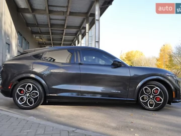 Авто Ford Mustang Mach-E 2022 № 7426078