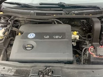 Авто Volkswagen Golf 2002 № 7426175