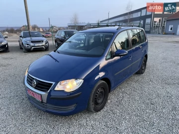 Авто Volkswagen Touran 2010 № 7426259