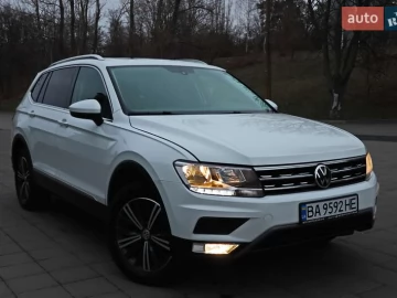 Авто Volkswagen Tiguan 2019 № 7426433