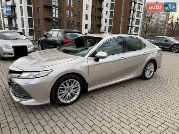 Авто Toyota Camry 2018 № 7427188