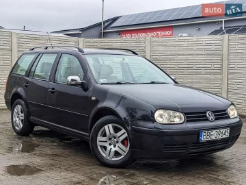 Авто Volkswagen Golf 2001 № 7427257