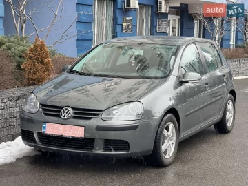 Авто Volkswagen Golf 2004 № 7427308