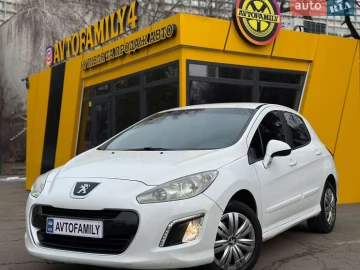 Авто Peugeot 308 2012 № 7427489
