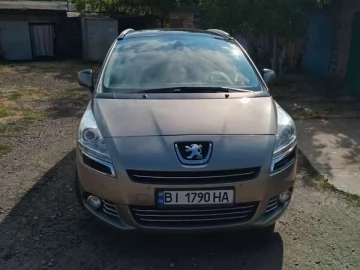 Авто Peugeot 5008 2012 № 7427578