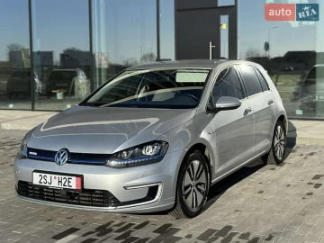 Авто Volkswagen E-Golf 2015 № 7427595
