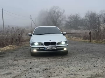 Авто BMW 5 Series 2000 № 7427915
