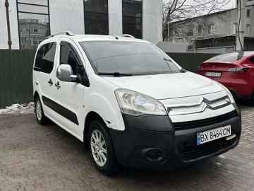 Авто Citroen Berlingo 2010 № 7428204