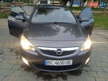 Авто Opel Astra 2011 № 7428263