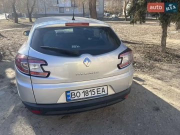Авто Renault Megane 2011 № 7428264