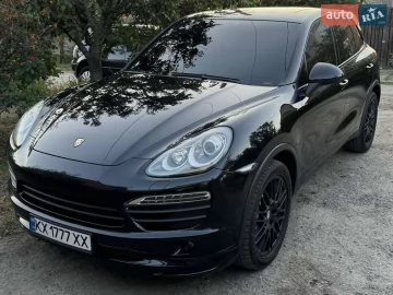 Авто Porsche Cayenne 2011 № 7428617