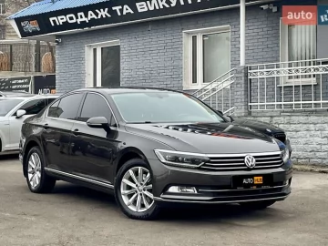 Авто Volkswagen Passat 2017 № 7428623