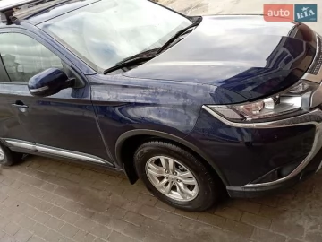 Авто Mitsubishi Outlander 2020 № 7428652