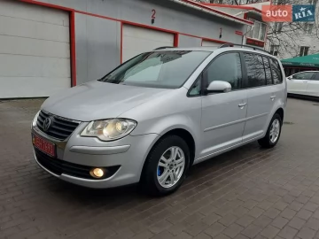 Авто Volkswagen Touran 2007 № 7428921