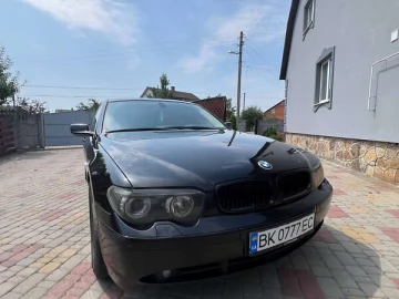 Авто BMW 7 Series 2005 № 7428982