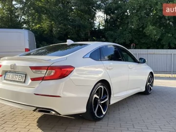 Авто Honda Accord 2018 № 7429229