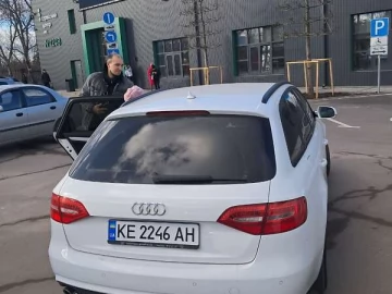 Авто Audi A4 2015 № 7429235