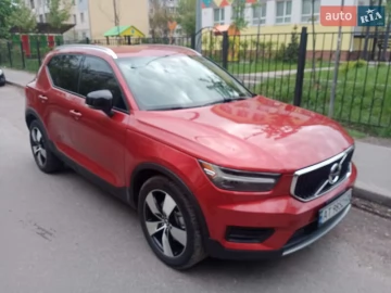 Авто Volvo Xc40 2019 № 7429355