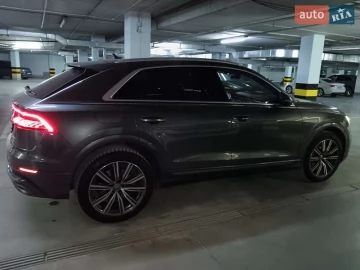 Авто Audi Q8 2018 № 7429374