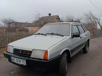Авто ВАЗ 21099 2003 № 7429388