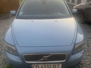 Авто Volvo V50 2004 № 7429500
