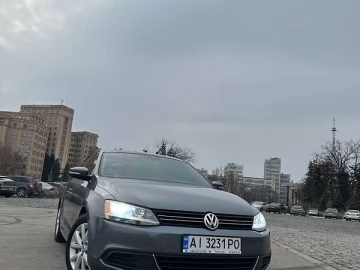 Авто Volkswagen Jetta 2013 № 7429816