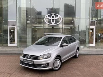 Авто Volkswagen Polo 2017 № 7429839