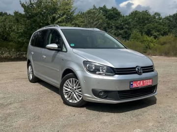 Авто Volkswagen Touran 2015 № 7429957