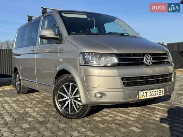 Авто Volkswagen Multivan 2013 № 7430003
