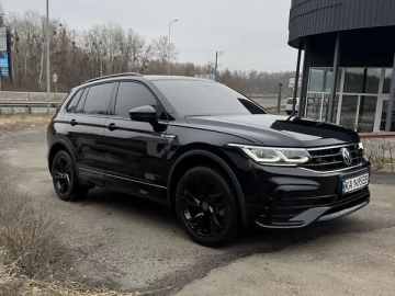 Авто Volkswagen Tiguan 2021 № 7430463
