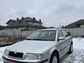 Авто Skoda Octavia 2004 № 7430834