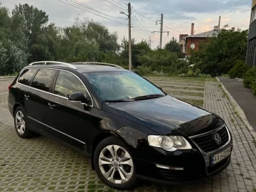 Авто Volkswagen Passat 2010 № 7430867
