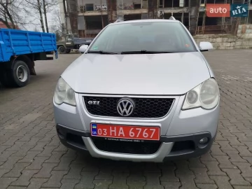 Авто Volkswagen Cross Polo 2005 № 7430879