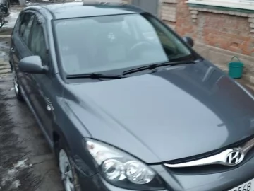 Авто Hyundai I30 2011 № 7430891