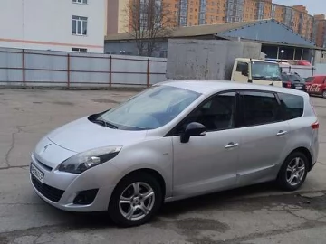 Авто Renault Megane Scenic 2011 № 7430990