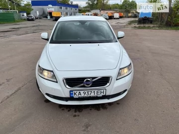Авто Volvo S40 2012 № 7430993