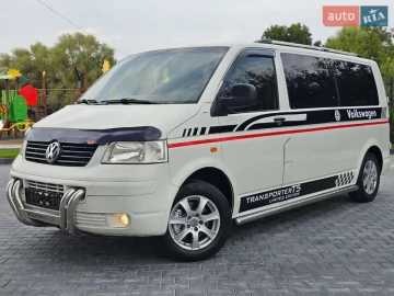 Авто Volkswagen Transporter 2008 № 7431015