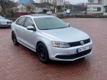Авто Volkswagen Jetta 2012 № 7431031