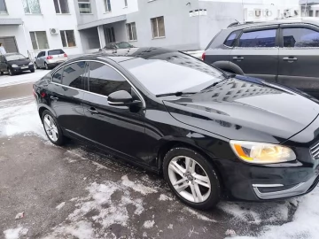 Авто Volvo S60 2013 № 7431086