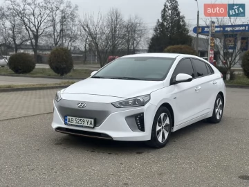 Авто Hyundai Ioniq 2017 № 7431098