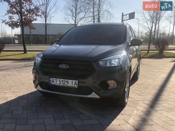 Авто Ford Escape 2019 № 7431407