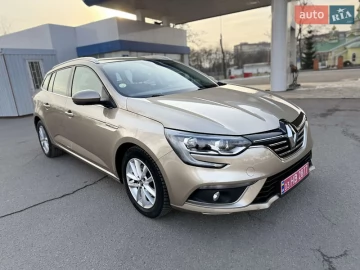 Авто Renault Megane 2018 № 7431409