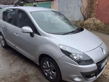 Авто Renault Scenic 2011 № 7432084