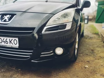 Авто Peugeot 5008 2011 № 7432143