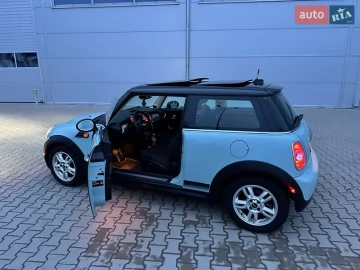 Авто MINI Hatch 2011 № 7432175