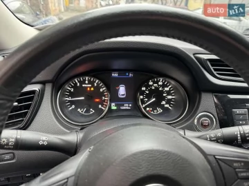 Авто Nissan Rogue 2018 № 7432435