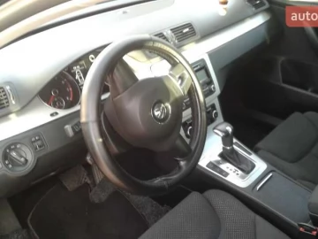 Авто Volkswagen Passat 2010 № 7433329