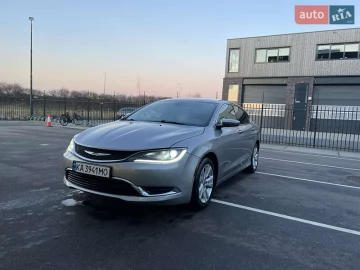 Авто Chrysler 200 2016 № 7433346
